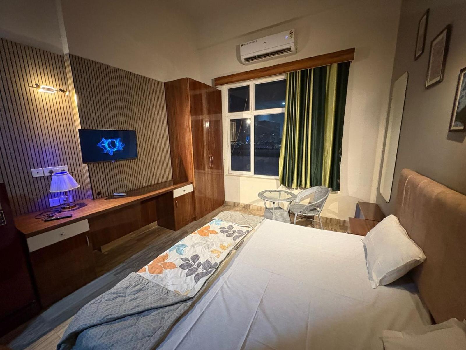Rs Residency Apartment Greater Noida Exterior photo